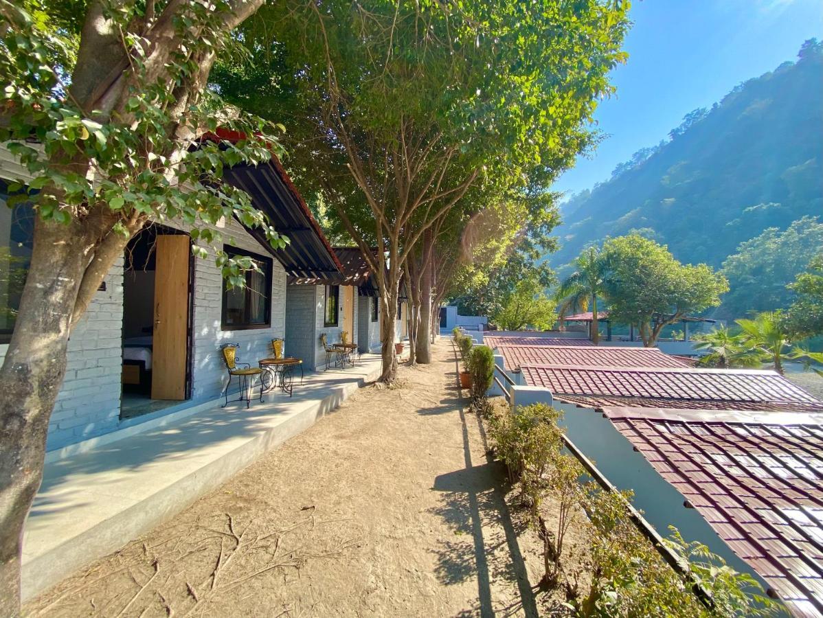Euphoric River Resort Rishikesh Bagian luar foto