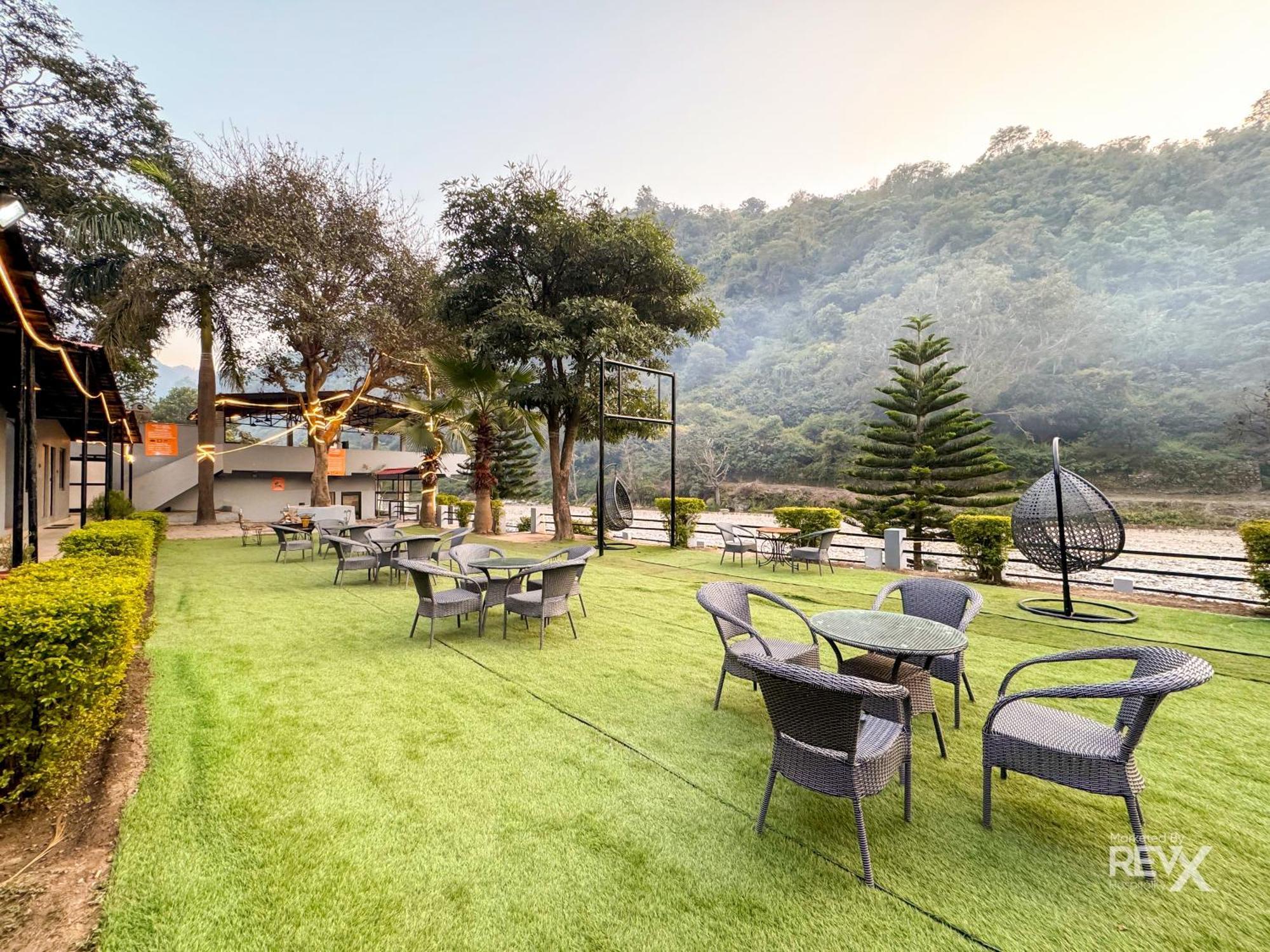 Euphoric River Resort Rishikesh Bagian luar foto